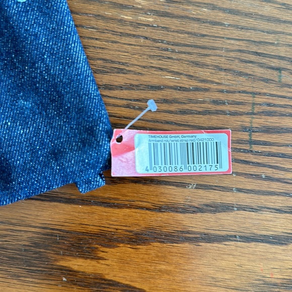 Stamps flower watch - Picture 6 of 6